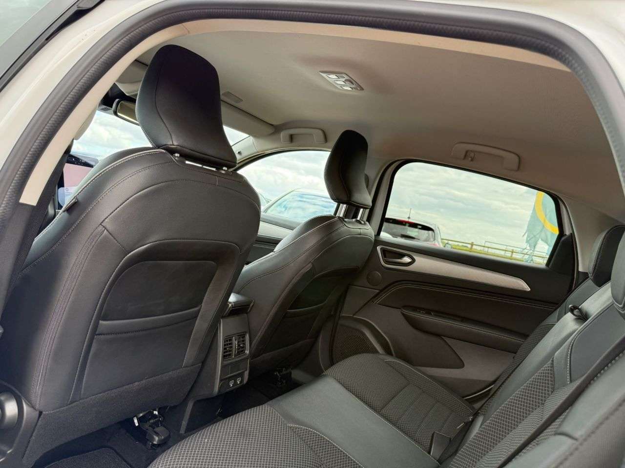 2023 RENAULT ARKANA 2023 RENAULT ARKANA