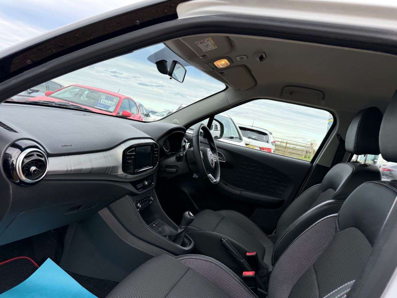 A 2024 MG MG3 1.5 VTi-TECH Exclusive Nav Hatchback 5dr Petrol Manual Euro 6 (s/s) (106 ps A 2024 MG MG3 1.5 VTi-TECH Exclusive Nav Hatchback 5dr Petrol Manual Euro 6 (s/s) (106 ps