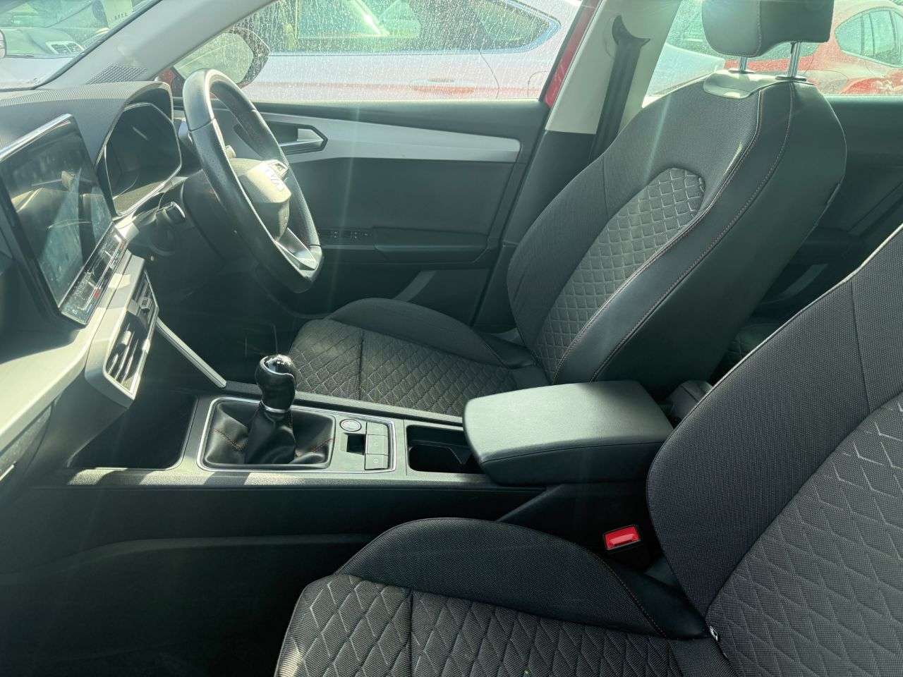 A 2020 SEAT LEON 1.5 TSI EVO FR Estate 5dr Petrol Manual Euro 6 (s/s) (130 ps) A 2020 SEAT LEON 1.5 TSI EVO FR Estate 5dr Petrol Manual Euro 6 (s/s) (130 ps)