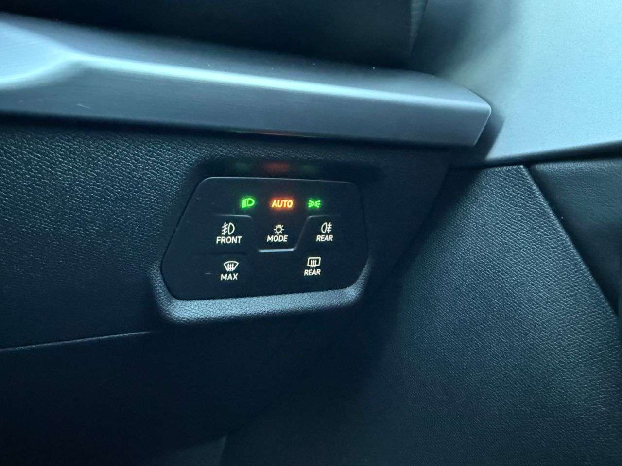 2020 SEAT LEON 2020 SEAT LEON