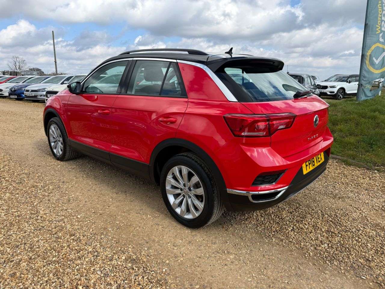 2018 VOLKSWAGEN T-ROC 2018 VOLKSWAGEN T-ROC