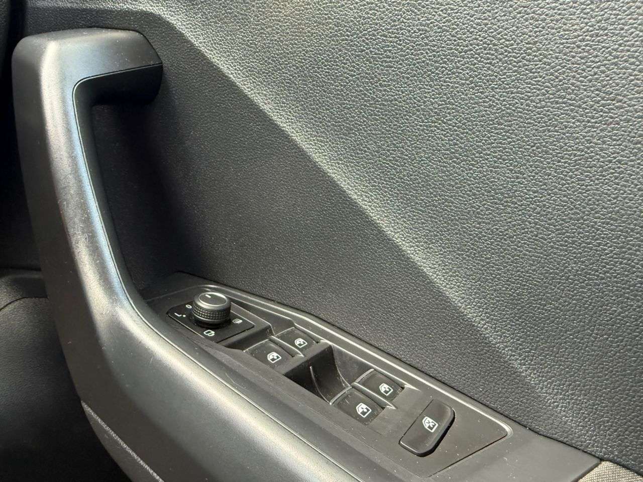 2018 VOLKSWAGEN T-ROC 2018 VOLKSWAGEN T-ROC