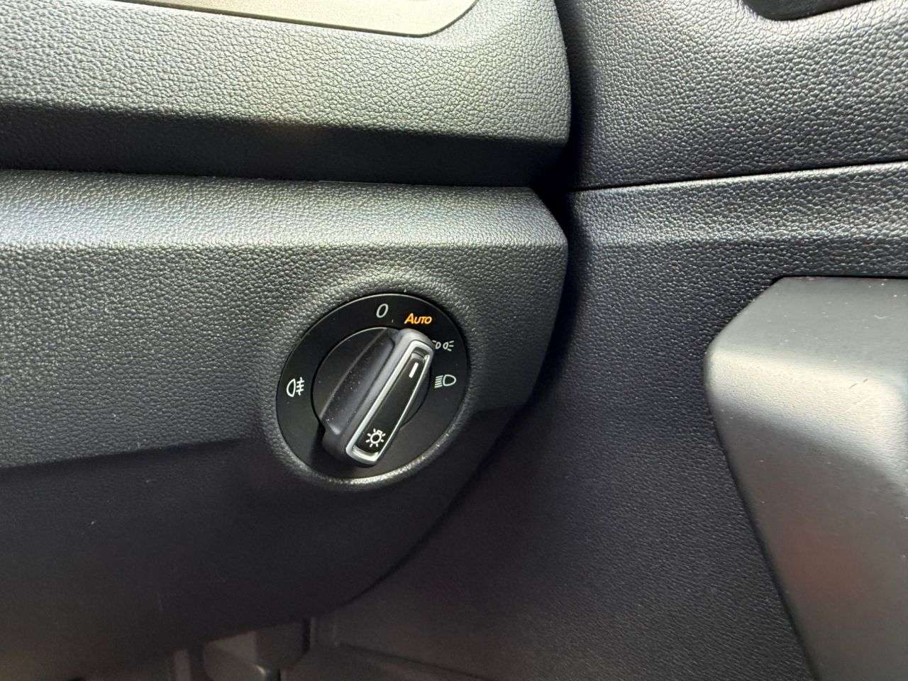 2018 VOLKSWAGEN T-ROC 2018 VOLKSWAGEN T-ROC