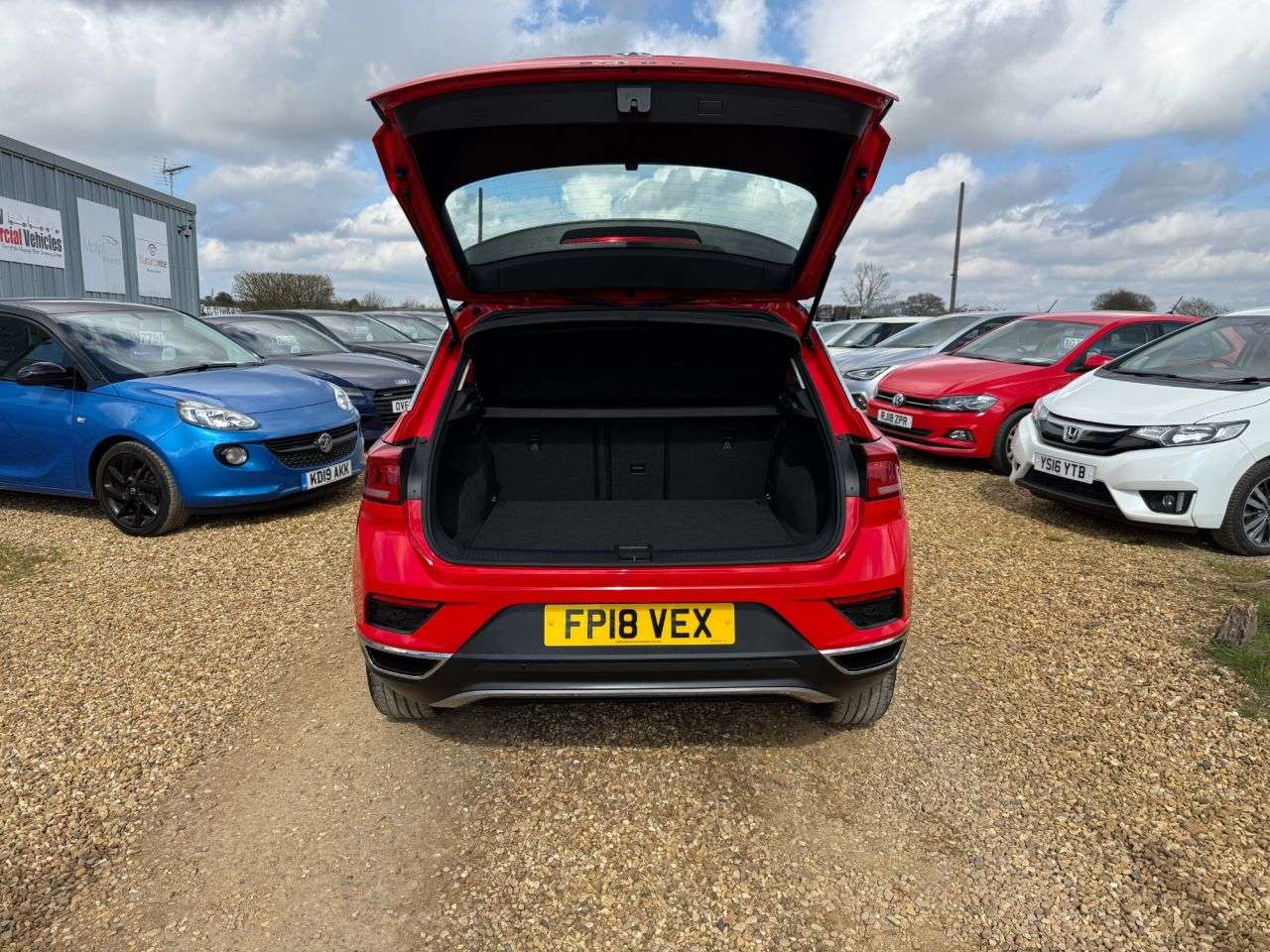 2018 VOLKSWAGEN T-ROC 2018 VOLKSWAGEN T-ROC