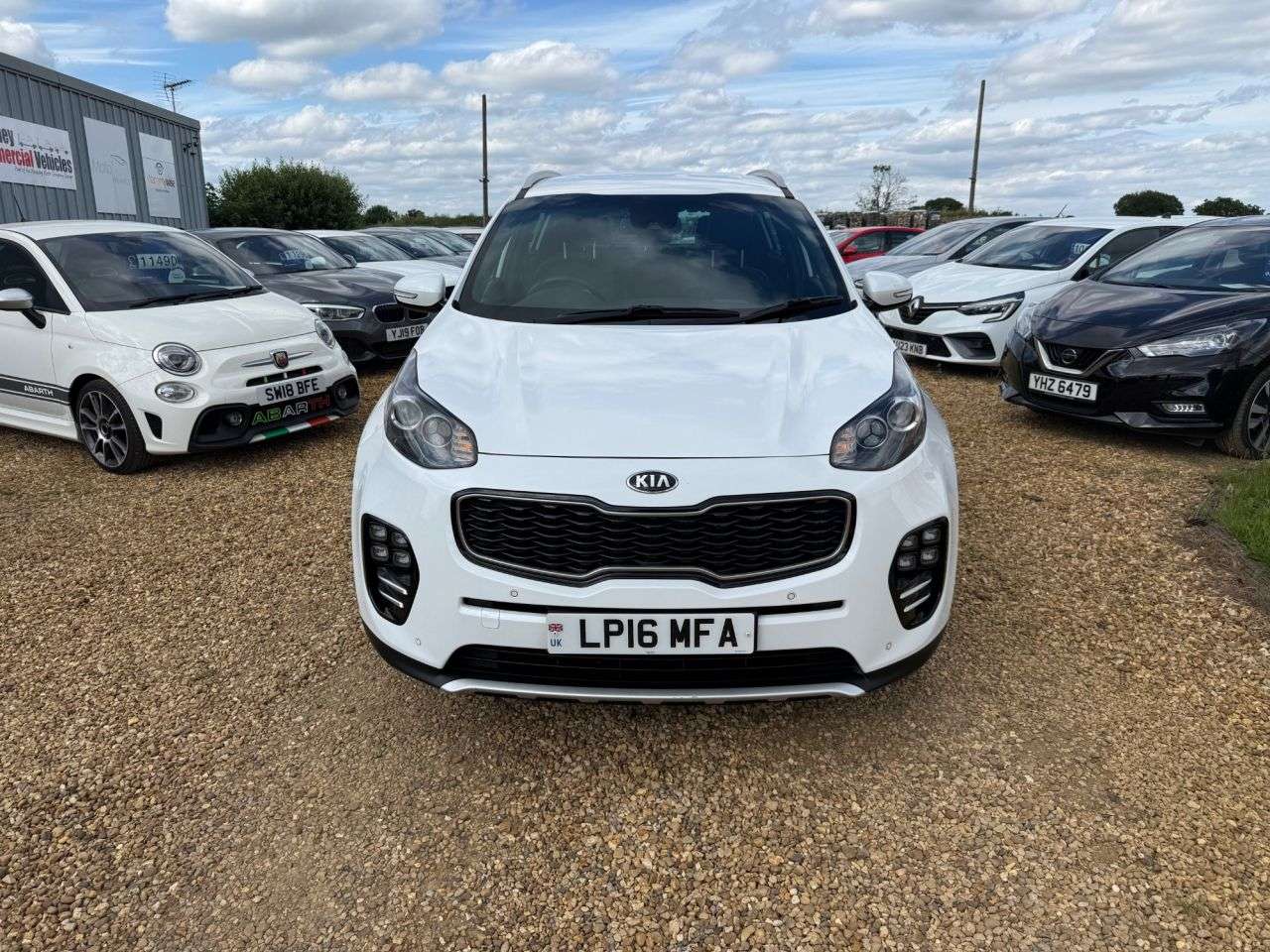 A 2016 KIA SPORTAGE 1.6 T-GDi GT-Line SUV 5dr Petrol DCT AWD Euro 6 (174 bhp) A 2016 KIA SPORTAGE 1.6 T-GDi GT-Line SUV 5dr Petrol DCT AWD Euro 6 (174 bhp)