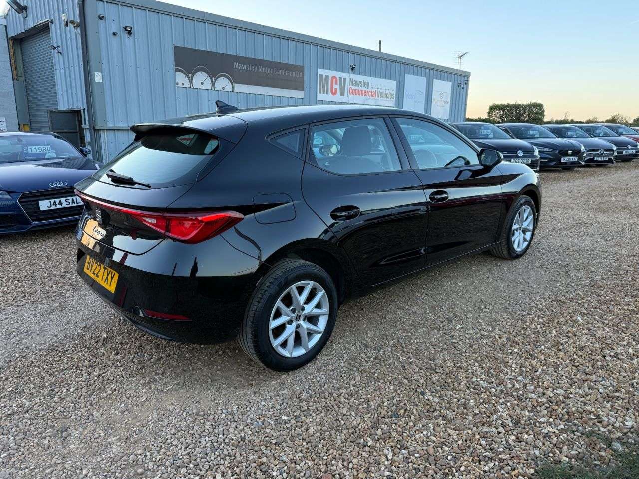 A 2022 SEAT LEON 1.0 TSI EVO SE Hatchback 5dr Petrol Manual Euro 6 (s/s) (110 ps) A 2022 SEAT LEON 1.0 TSI EVO SE Hatchback 5dr Petrol Manual Euro 6 (s/s) (110 ps)