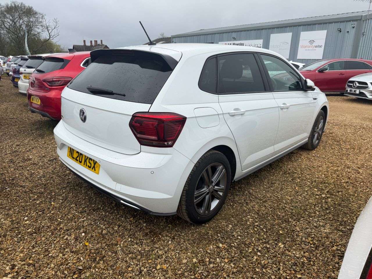 A 2020 VOLKSWAGEN POLO 1.0 TSI GPF R-Line Hatchback 5dr Petrol Manual Euro 6 (s/s) (95 ps) A 2020 VOLKSWAGEN POLO 1.0 TSI GPF R-Line Hatchback 5dr Petrol Manual Euro 6 (s/s) (95 ps)