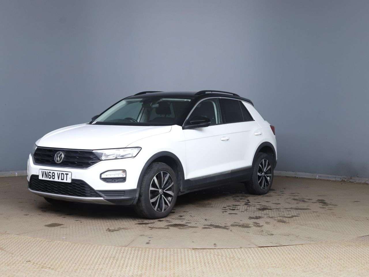 2018 VOLKSWAGEN T-ROC 2018 VOLKSWAGEN T-ROC