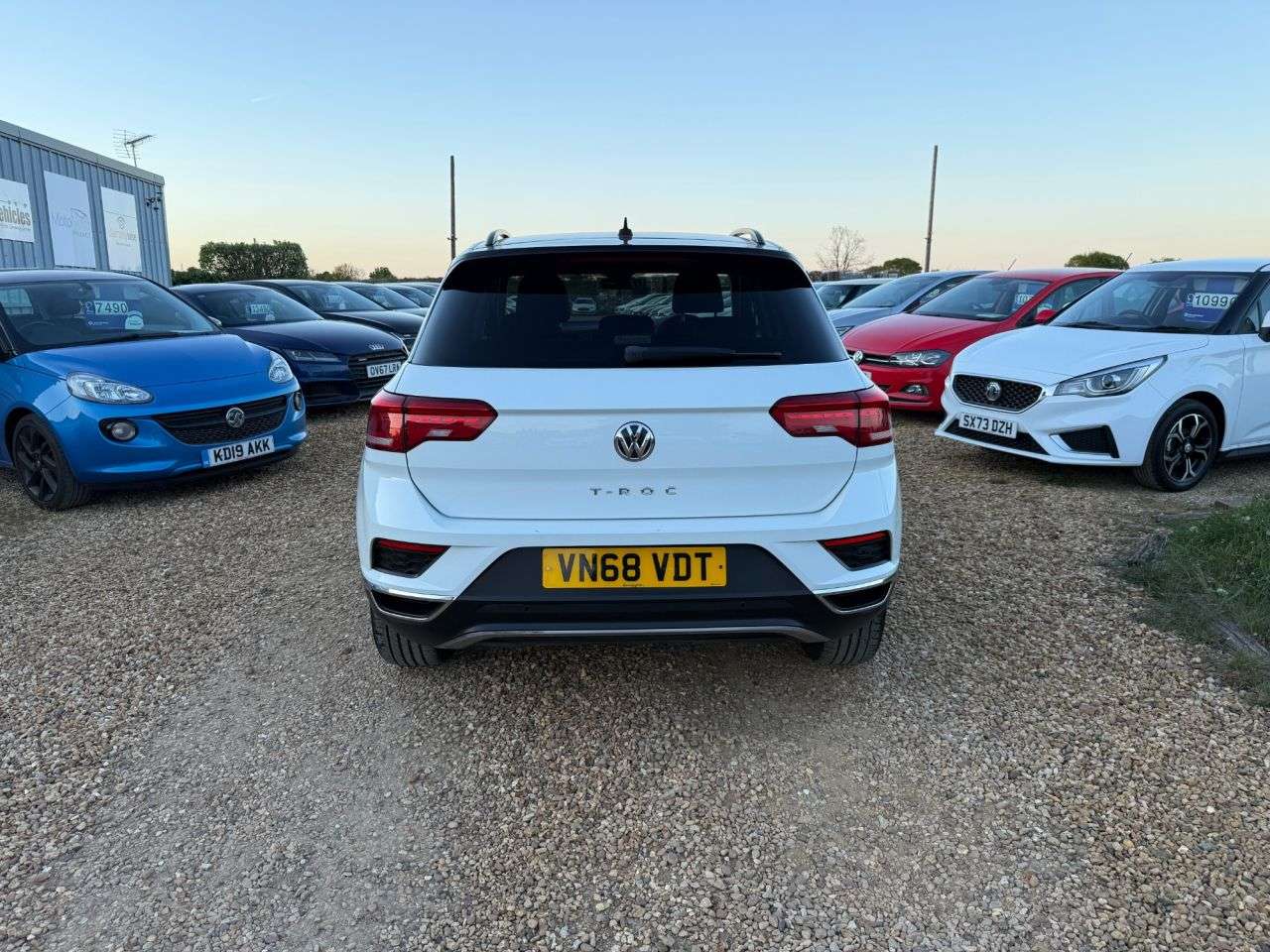 2018 VOLKSWAGEN T-ROC 2018 VOLKSWAGEN T-ROC