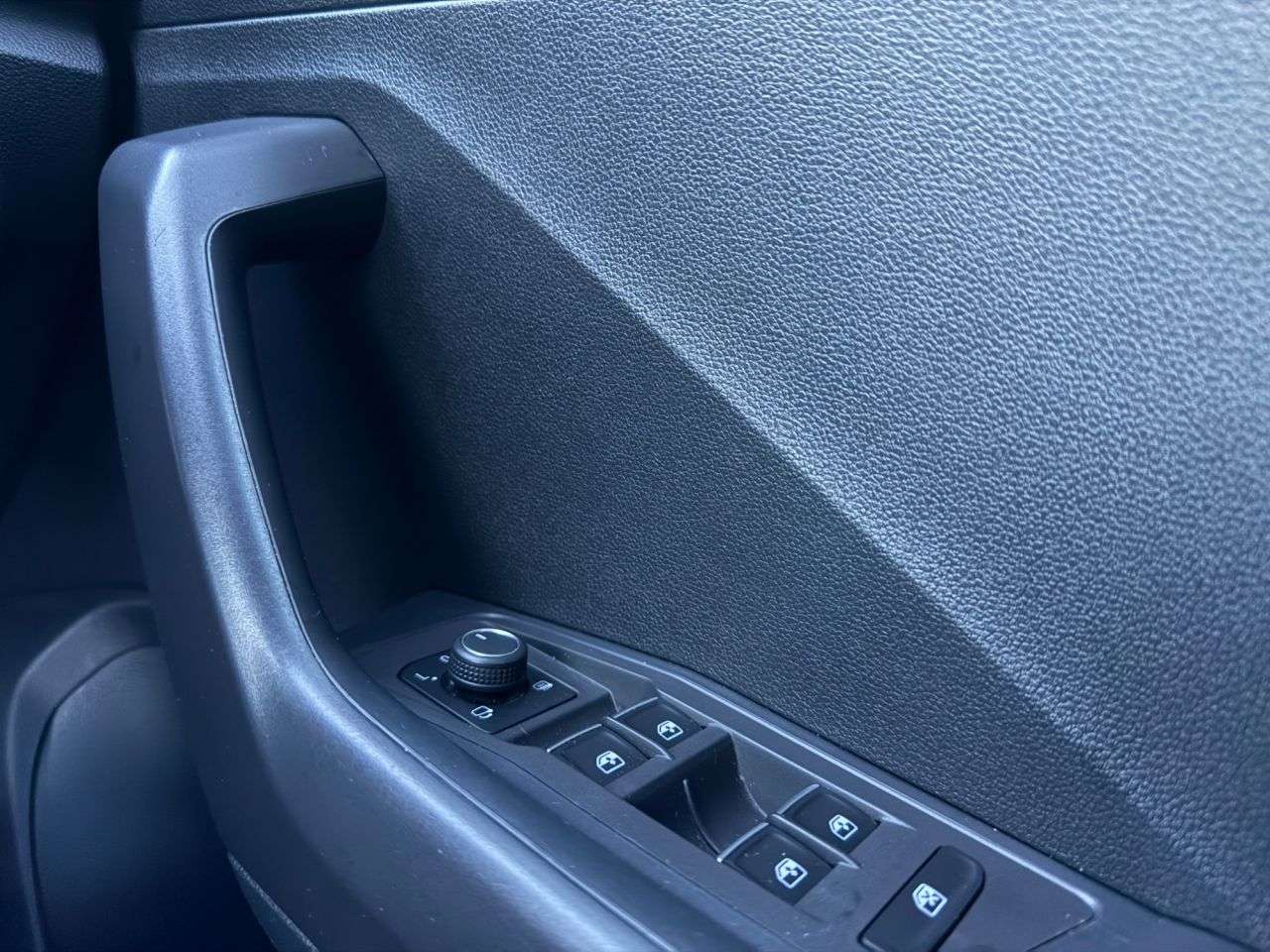 2018 VOLKSWAGEN T-ROC 2018 VOLKSWAGEN T-ROC