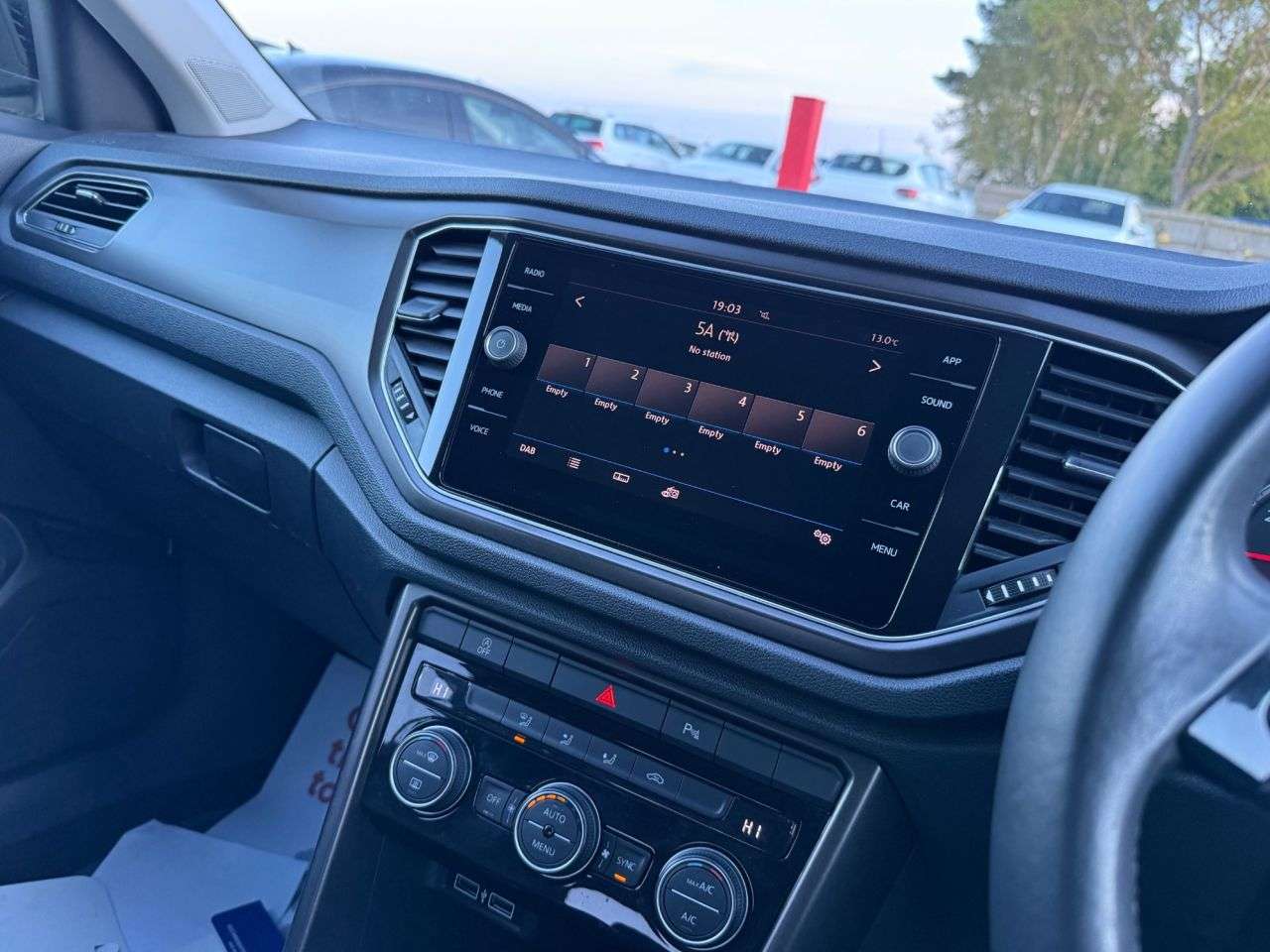 2018 VOLKSWAGEN T-ROC 2018 VOLKSWAGEN T-ROC