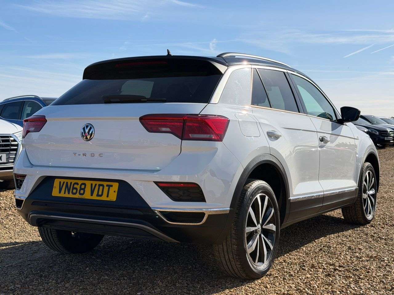 2018 VOLKSWAGEN T-ROC 2018 VOLKSWAGEN T-ROC