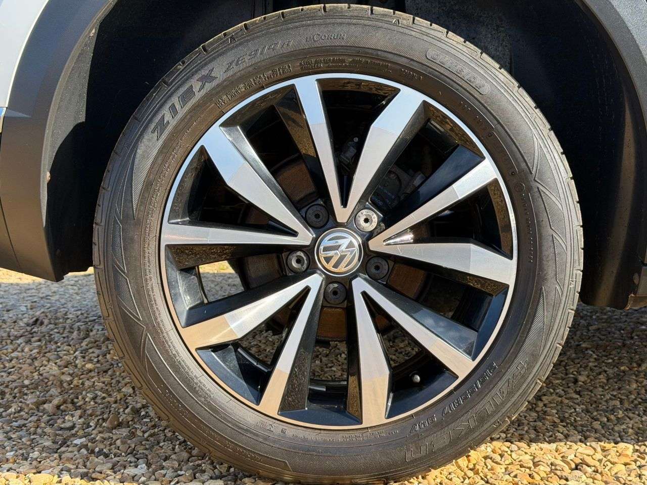 2018 VOLKSWAGEN T-ROC 2018 VOLKSWAGEN T-ROC