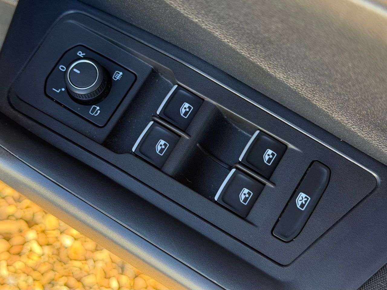 2018 VOLKSWAGEN T-ROC 2018 VOLKSWAGEN T-ROC