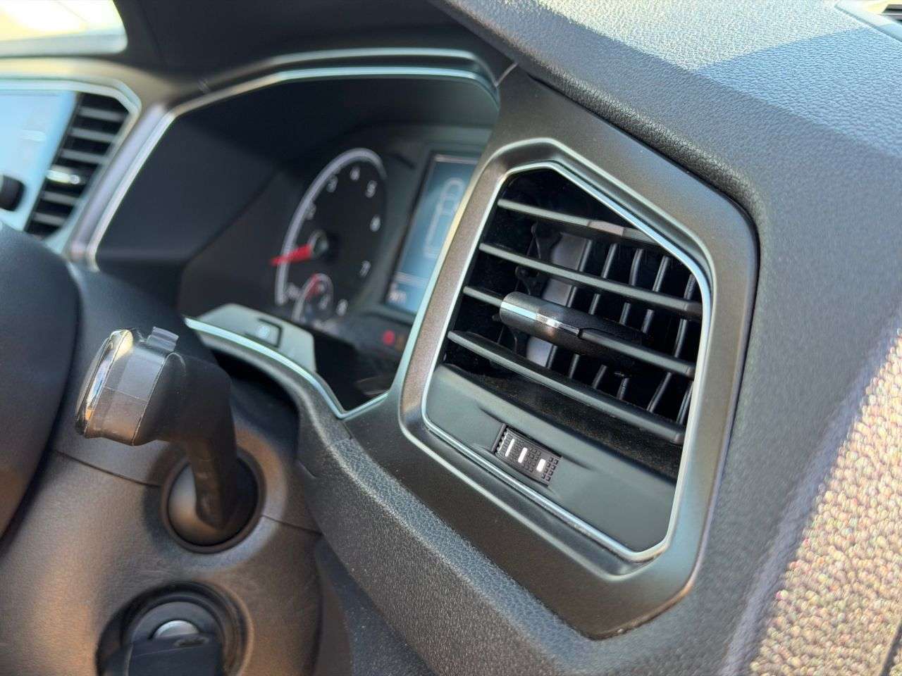 2018 VOLKSWAGEN T-ROC 2018 VOLKSWAGEN T-ROC