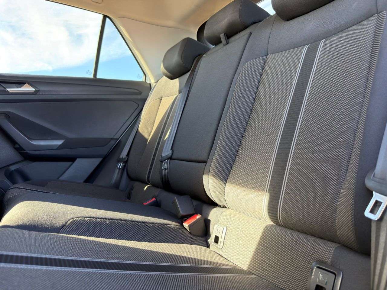 2018 VOLKSWAGEN T-ROC 2018 VOLKSWAGEN T-ROC