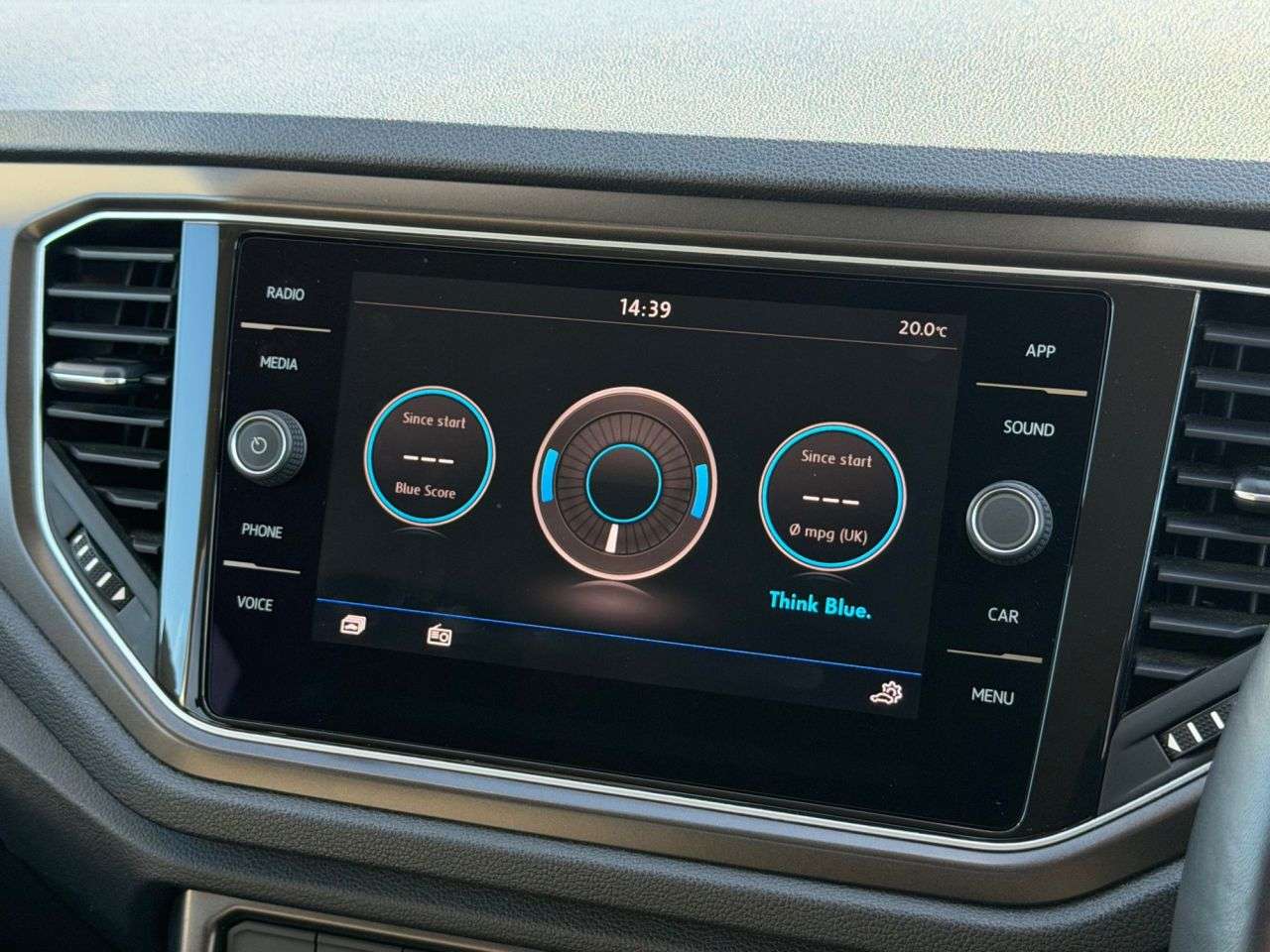 2018 VOLKSWAGEN T-ROC 2018 VOLKSWAGEN T-ROC