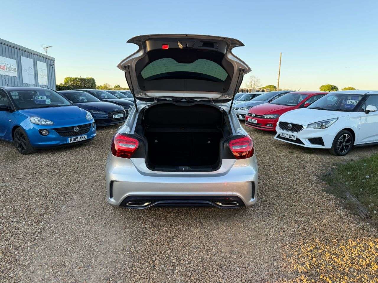 2017 MERCEDES A-CLASS 2017 MERCEDES A-CLASS