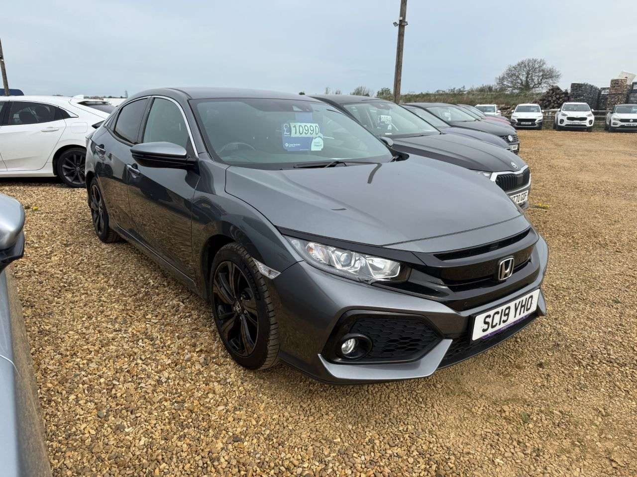 A 2019 HONDA CIVIC 1.0 VTEC Turbo SR Hatchback 5dr Petrol Manual Euro 6 (s/s) (126 ps) A 2019 HONDA CIVIC 1.0 VTEC Turbo SR Hatchback 5dr Petrol Manual Euro 6 (s/s) (126 ps)