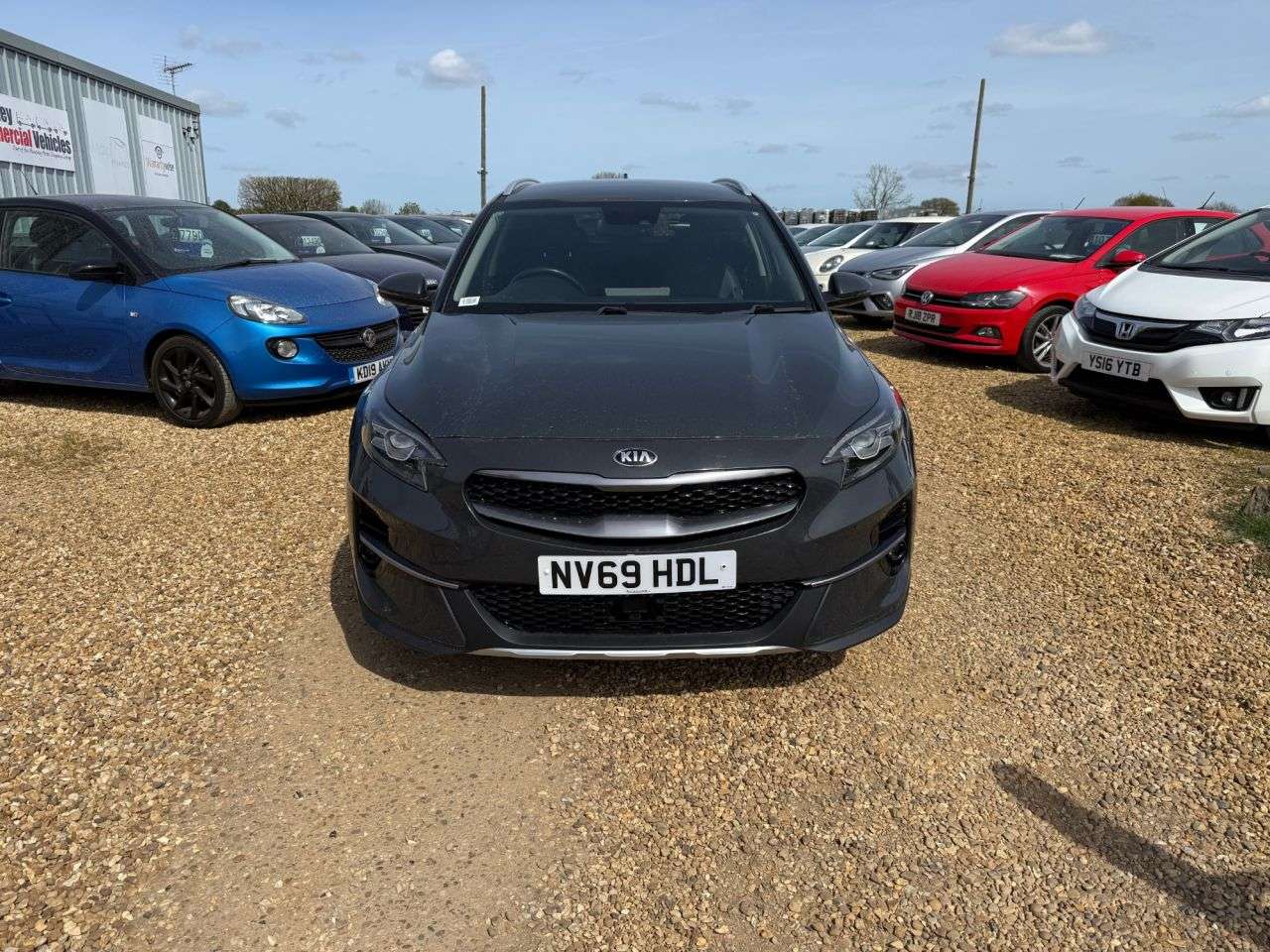 A 2020 KIA XCEED 1.0 T-GDi 3 SUV 5dr Petrol Manual Euro 6 (s/s) (118 bhp) A 2020 KIA XCEED 1.0 T-GDi 3 SUV 5dr Petrol Manual Euro 6 (s/s) (118 bhp)