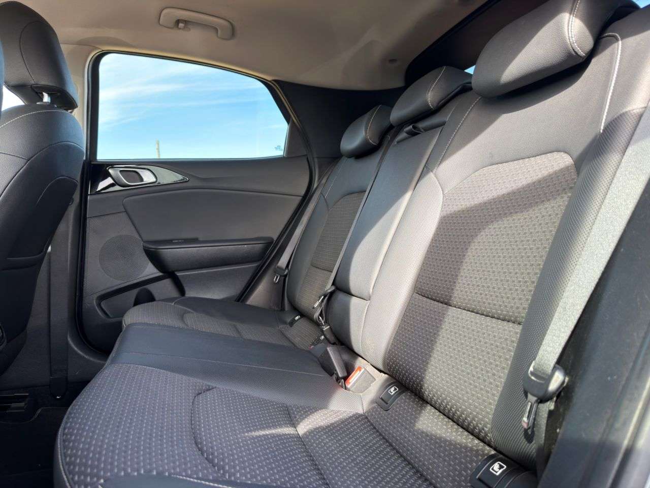 2020 KIA XCEED 2020 KIA XCEED