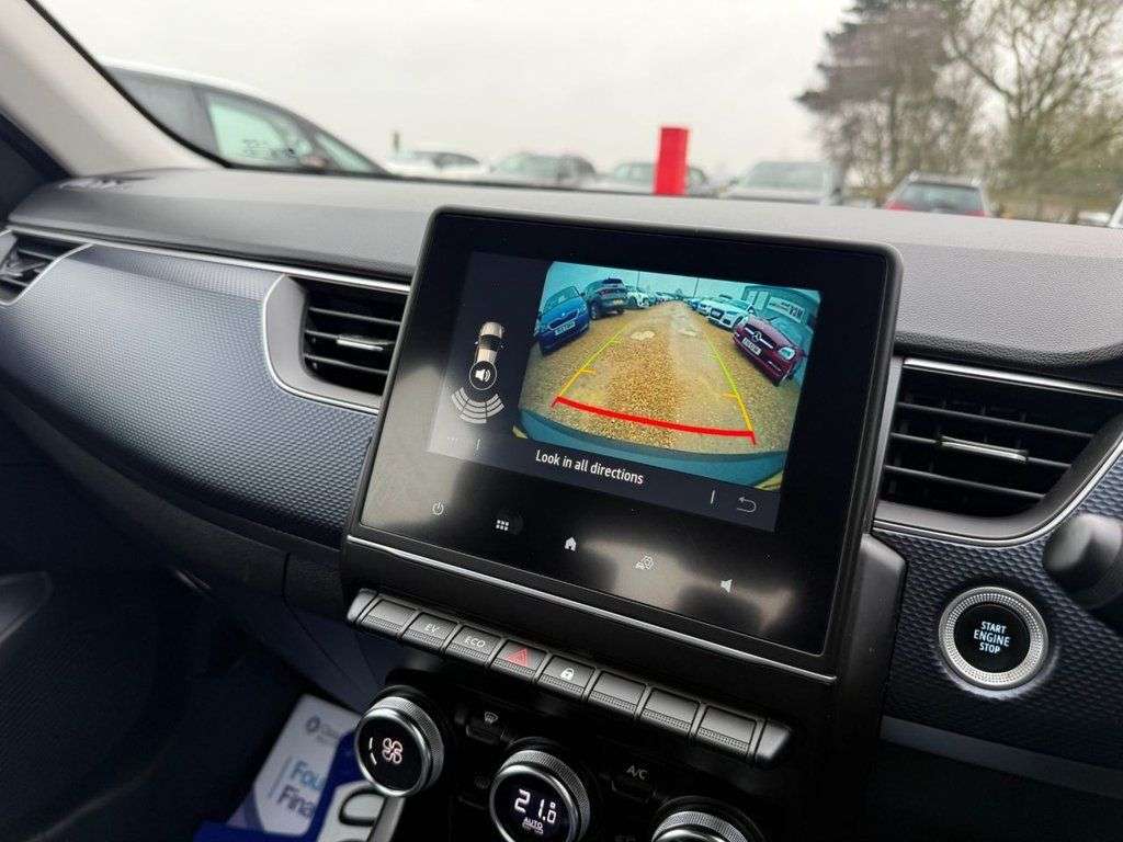 2023 RENAULT ARKANA 2023 RENAULT ARKANA