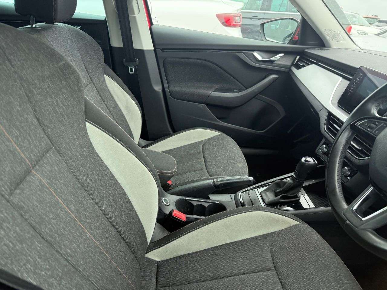 A 2021 SKODA KAMIQ 1.6 TDI SE L SUV 5dr Diesel DSG Euro 6 (s/s) (115 ps) A 2021 SKODA KAMIQ 1.6 TDI SE L SUV 5dr Diesel DSG Euro 6 (s/s) (115 ps)