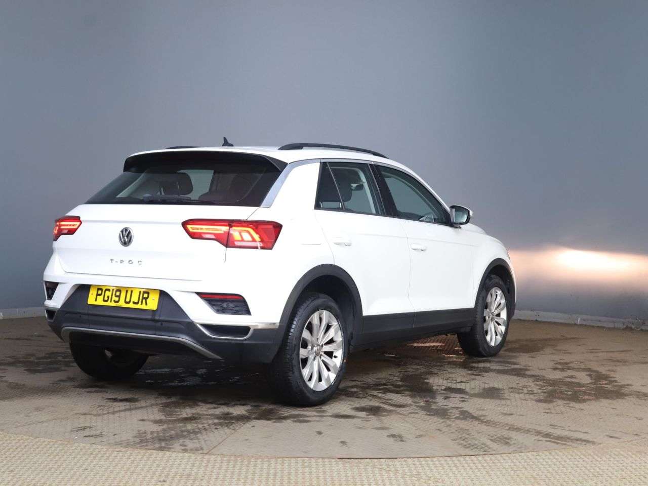 2019 VOLKSWAGEN T-ROC 2019 VOLKSWAGEN T-ROC