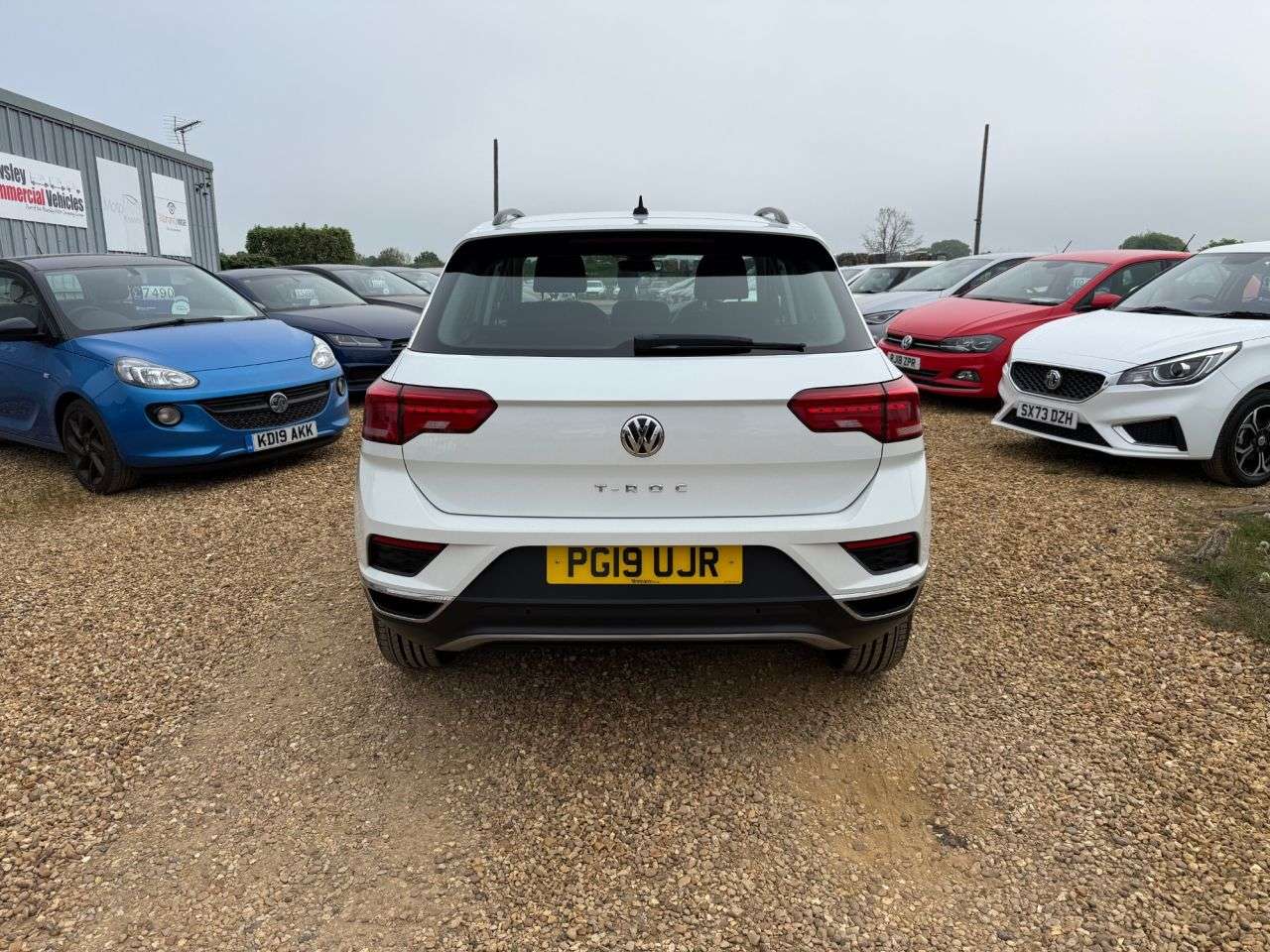 2019 VOLKSWAGEN T-ROC 2019 VOLKSWAGEN T-ROC