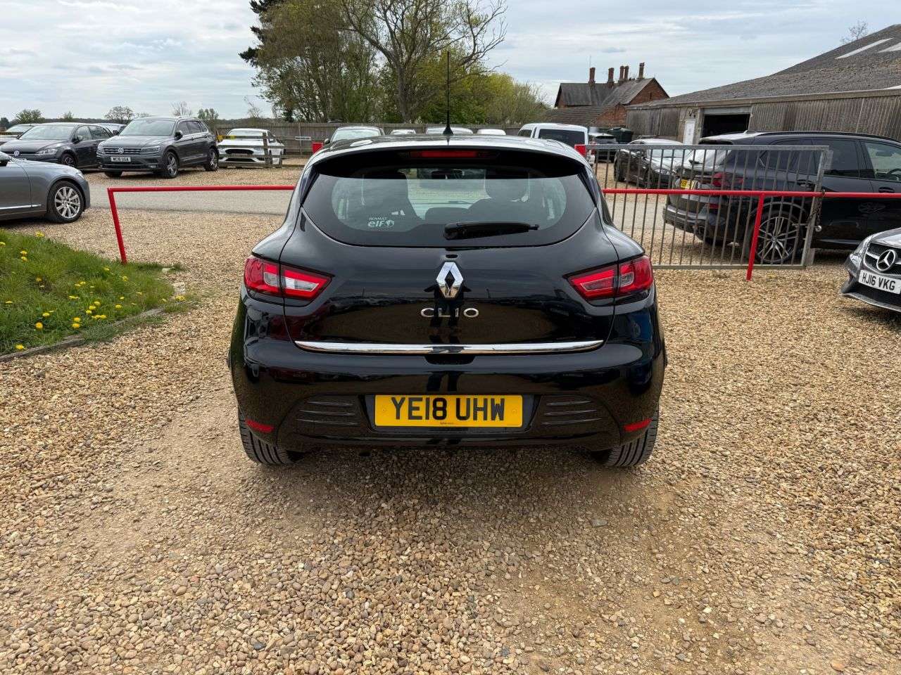 2018 RENAULT CLIO 2018 RENAULT CLIO