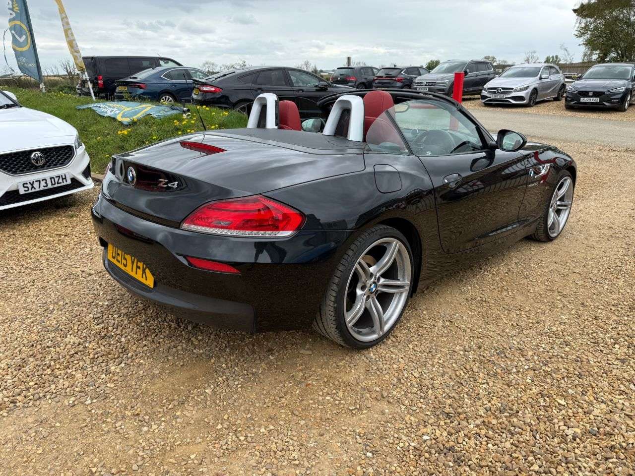 A 2015 BMW Z4 2.0 20i M Sport Convertible 2dr Petrol Manual sDrive Euro 6 (s/s) (184 ps) A 2015 BMW Z4 2.0 20i M Sport Convertible 2dr Petrol Manual sDrive Euro 6 (s/s) (184 ps)
