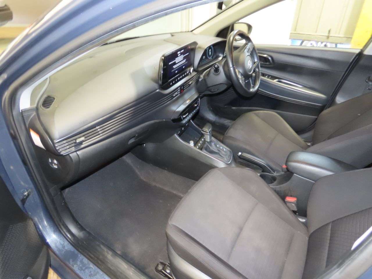 A 2023 HYUNDAI I20 1.0 T-GDi MHEV Premium Hatchback 5dr Petrol Hybrid DCT Euro 6 (s/s) (100 ps A 2023 HYUNDAI I20 1.0 T-GDi MHEV Premium Hatchback 5dr Petrol Hybrid DCT Euro 6 (s/s) (100 ps