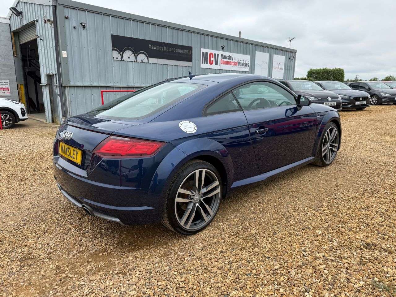 A 2017 AUDI TT 1.8 TFSI S line Coupe 3dr Petrol Manual Euro 6 (s/s) (180 ps) A 2017 AUDI TT 1.8 TFSI S line Coupe 3dr Petrol Manual Euro 6 (s/s) (180 ps)