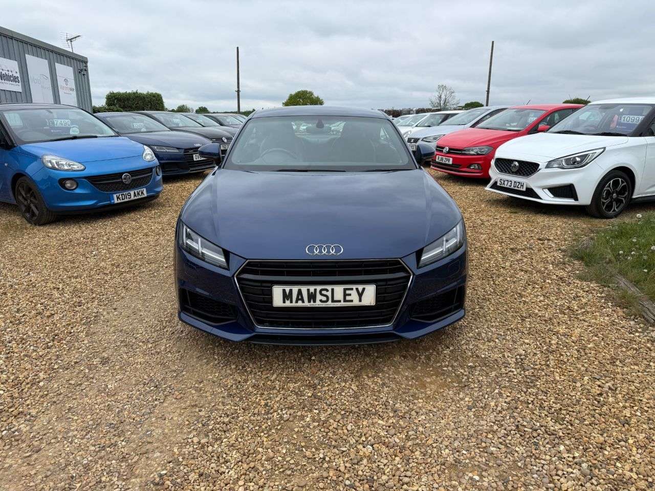 A 2017 AUDI TT 1.8 TFSI S line Coupe 3dr Petrol Manual Euro 6 (s/s) (180 ps) A 2017 AUDI TT 1.8 TFSI S line Coupe 3dr Petrol Manual Euro 6 (s/s) (180 ps)