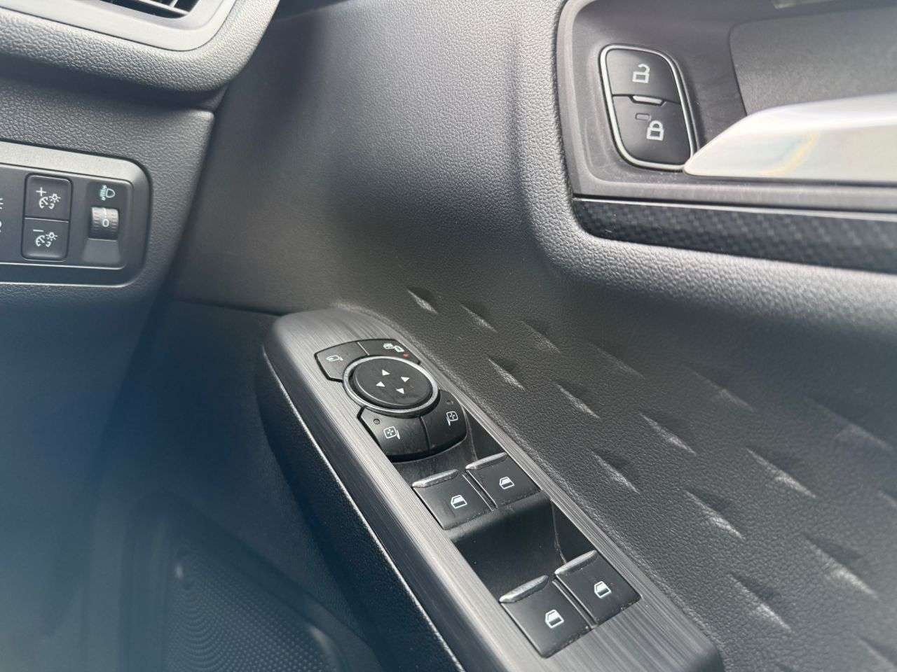 2021 FORD KUGA 2021 FORD KUGA