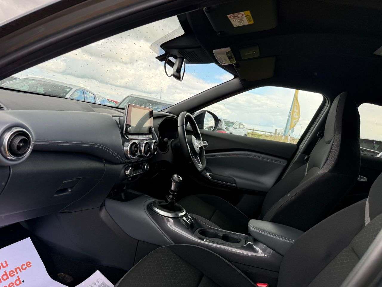 A 2021 NISSAN JUKE 1.0 DIG-T N-Connecta SUV 5dr Petrol Manual Euro 6 (s/s) (114 ps) A 2021 NISSAN JUKE 1.0 DIG-T N-Connecta SUV 5dr Petrol Manual Euro 6 (s/s) (114 ps)
