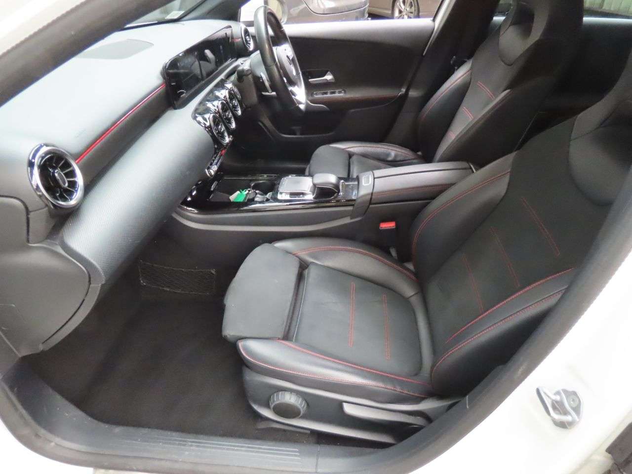 A 2018 MERCEDES-BENZ A-CLASS 1.3 A200 AMG Line Hatchback 5dr Petrol 7G-DCT Euro 6 (s/s) (163 ps) A 2018 MERCEDES-BENZ A-CLASS 1.3 A200 AMG Line Hatchback 5dr Petrol 7G-DCT Euro 6 (s/s) (163 ps)