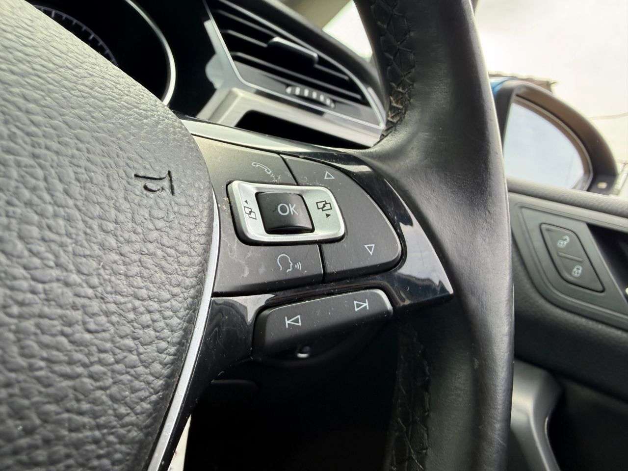 2018 VOLKSWAGEN TOURAN 2018 VOLKSWAGEN TOURAN