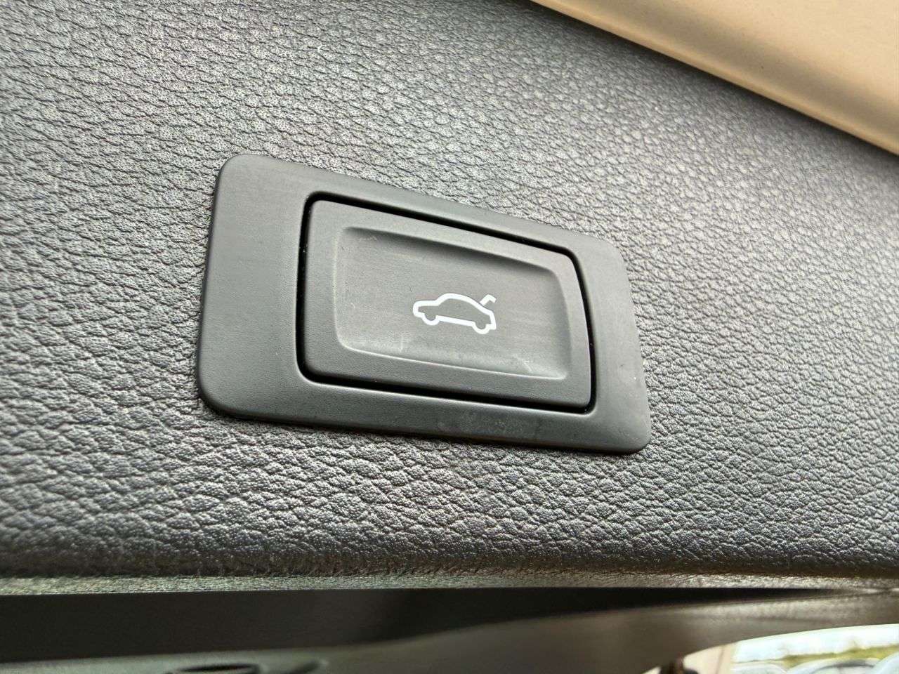 2018 AUDI Q2 2018 AUDI Q2