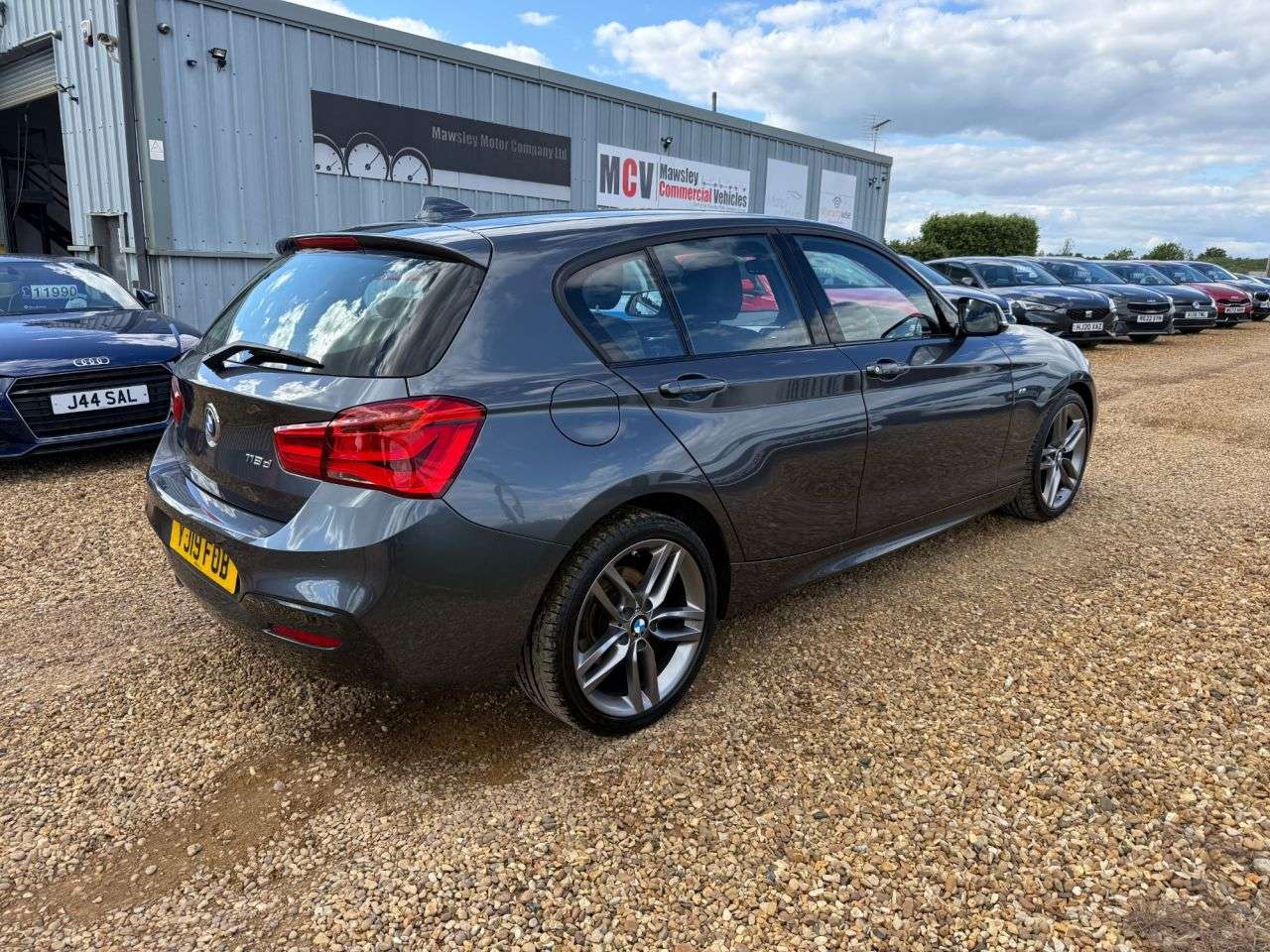 A 2019 BMW 1 SERIES 2.0 118d M Sport Hatchback 5dr Diesel Auto Euro 6 (s/s) (150 ps) A 2019 BMW 1 SERIES 2.0 118d M Sport Hatchback 5dr Diesel Auto Euro 6 (s/s) (150 ps)
