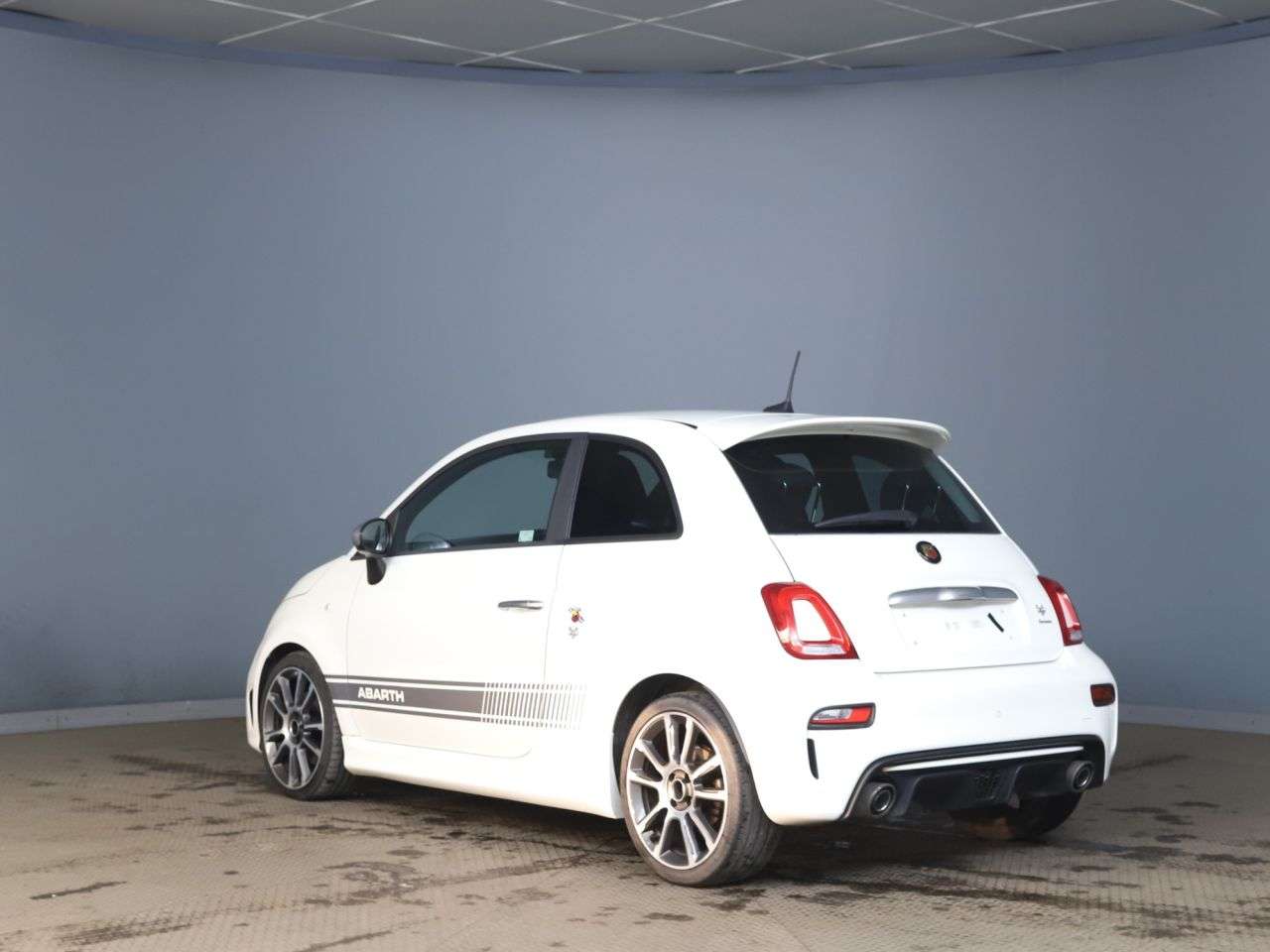 2018 ABARTH 595 2018 ABARTH 595