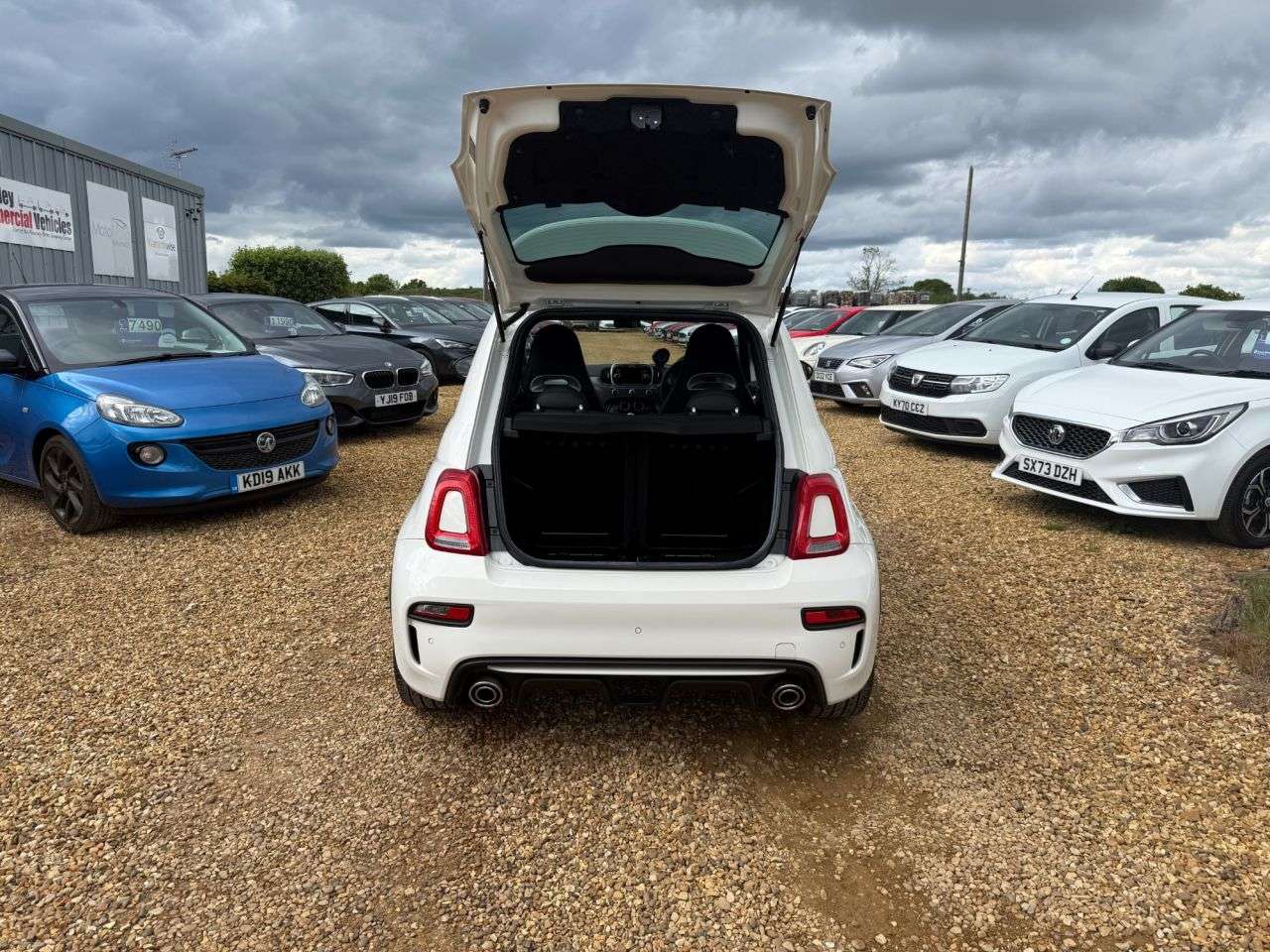 2018 ABARTH 595 2018 ABARTH 595