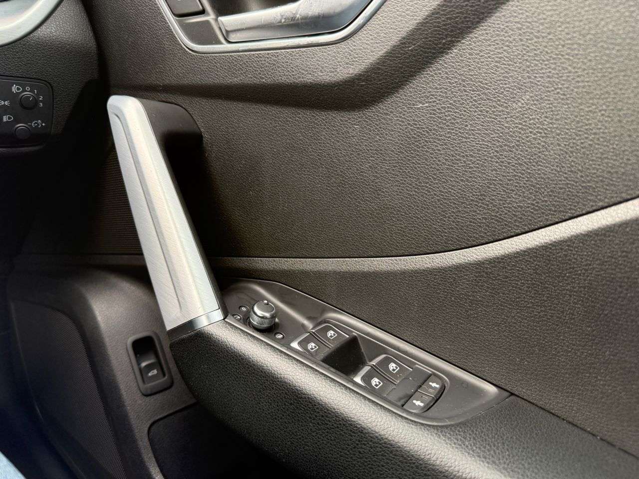 2019 AUDI Q2 2019 AUDI Q2