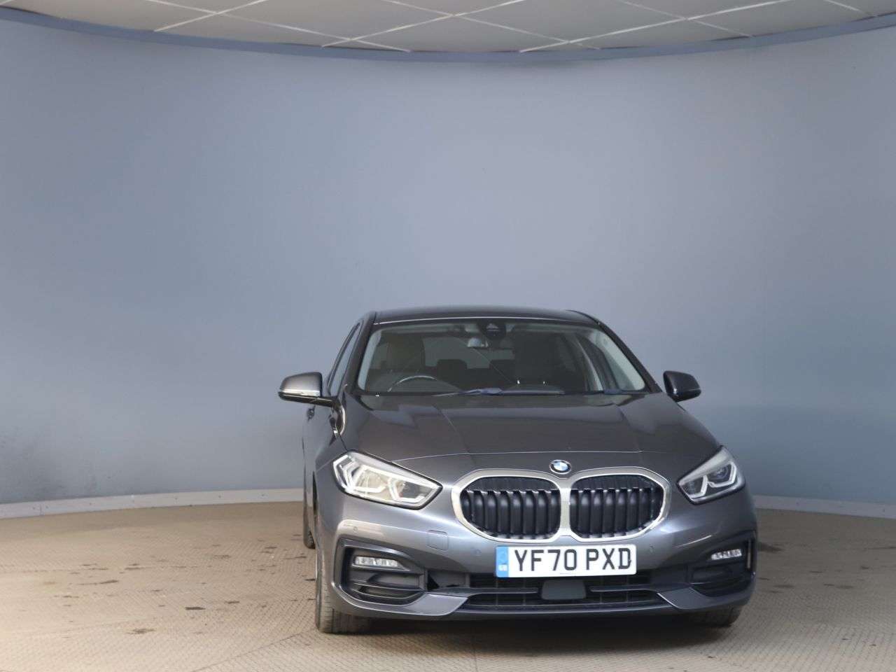 A 2020 BMW 1 SERIES 2.0 120d Sport Hatchback 5dr Diesel Auto xDrive Euro 6 (s/s) (190 ps) A 2020 BMW 1 SERIES 2.0 120d Sport Hatchback 5dr Diesel Auto xDrive Euro 6 (s/s) (190 ps)