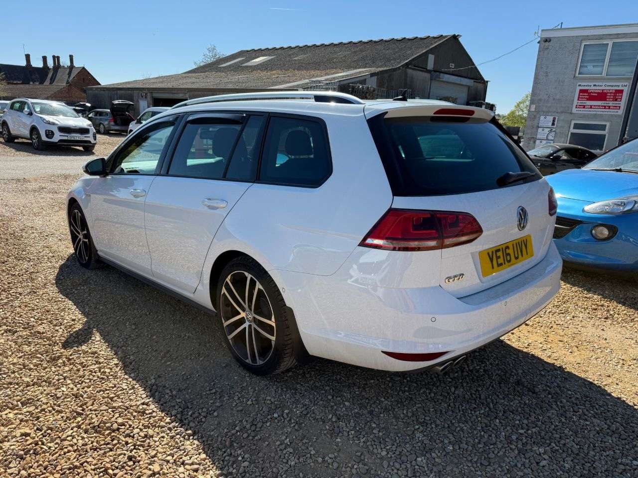 2016 VOLKSWAGEN GOLF 2016 VOLKSWAGEN GOLF