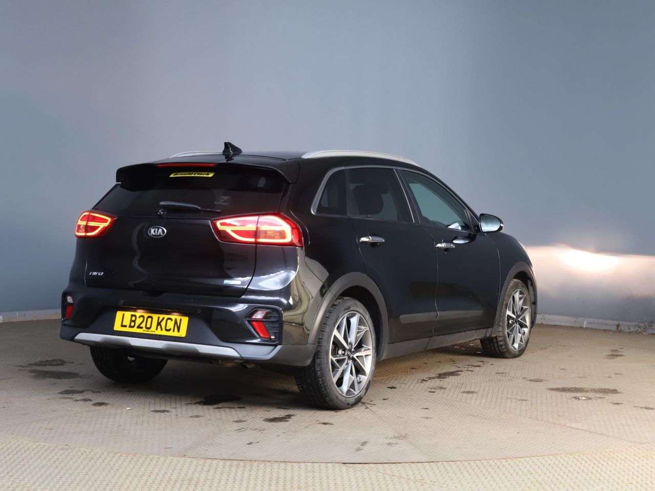 A 2020 KIA NIRO 1.6 GDi 3 SUV 5dr Petrol Hybrid DCT Euro 6 (s/s) (139 bhp) A 2020 KIA NIRO 1.6 GDi 3 SUV 5dr Petrol Hybrid DCT Euro 6 (s/s) (139 bhp)