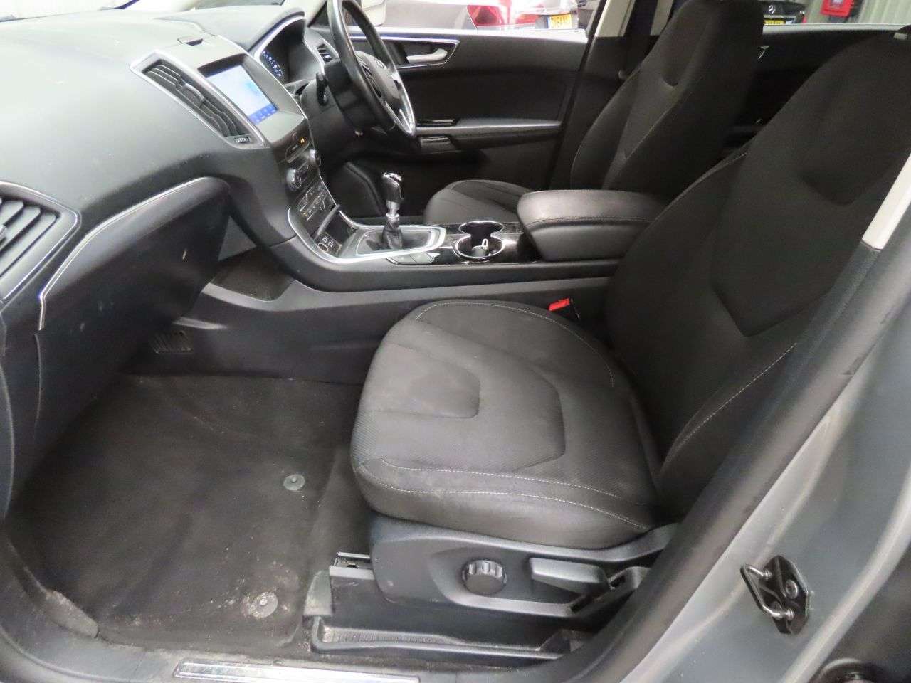 A 2020 FORD S-MAX 2.0 EcoBlue Titanium MPV 5dr Diesel Manual Euro 6 (s/s) (150 ps) A 2020 FORD S-MAX 2.0 EcoBlue Titanium MPV 5dr Diesel Manual Euro 6 (s/s) (150 ps)