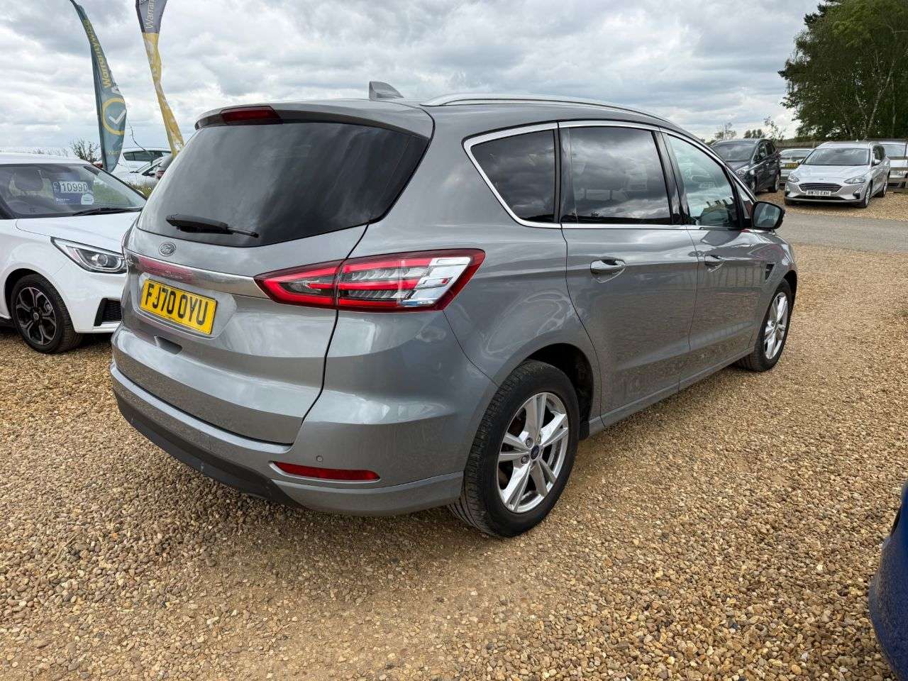 A 2020 FORD S-MAX 2.0 EcoBlue Titanium MPV 5dr Diesel Manual Euro 6 (s/s) (150 ps) A 2020 FORD S-MAX 2.0 EcoBlue Titanium MPV 5dr Diesel Manual Euro 6 (s/s) (150 ps)