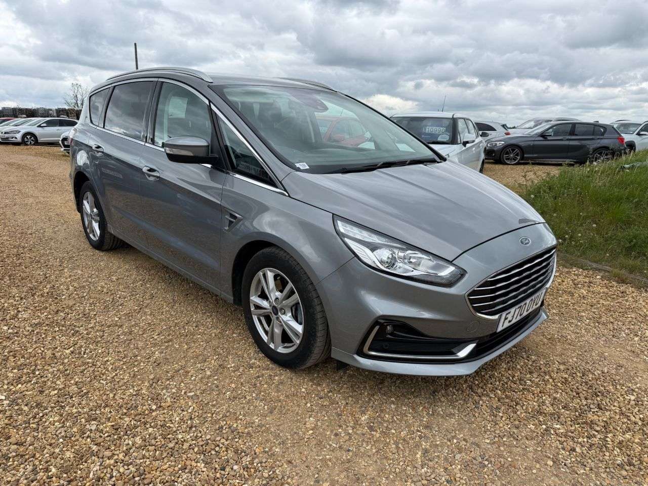 A 2020 FORD S-MAX 2.0 EcoBlue Titanium MPV 5dr Diesel Manual Euro 6 (s/s) (150 ps) A 2020 FORD S-MAX 2.0 EcoBlue Titanium MPV 5dr Diesel Manual Euro 6 (s/s) (150 ps)