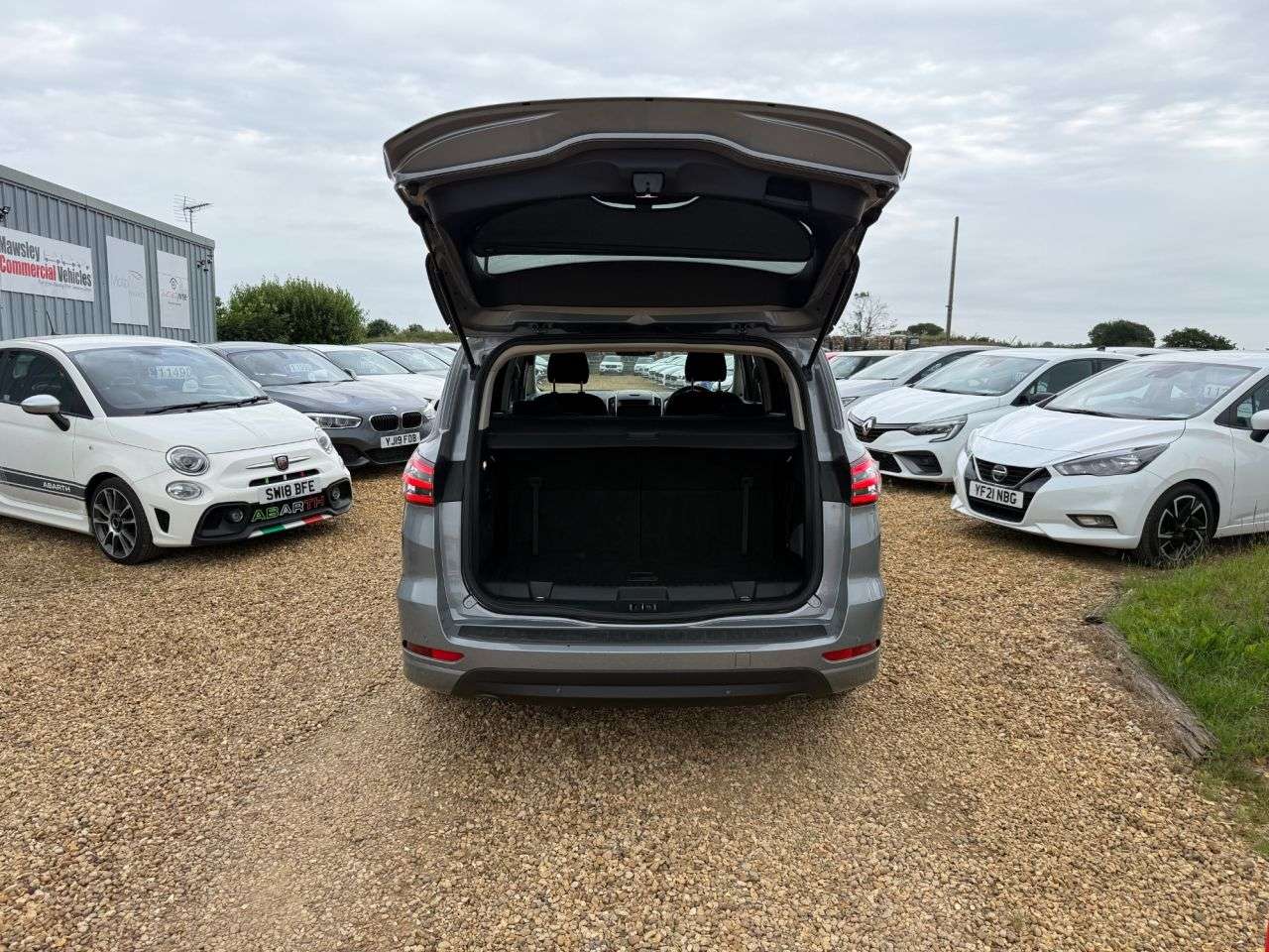A 2020 FORD S-MAX 2.0 EcoBlue Titanium MPV 5dr Diesel Manual Euro 6 (s/s) (150 ps) A 2020 FORD S-MAX 2.0 EcoBlue Titanium MPV 5dr Diesel Manual Euro 6 (s/s) (150 ps)